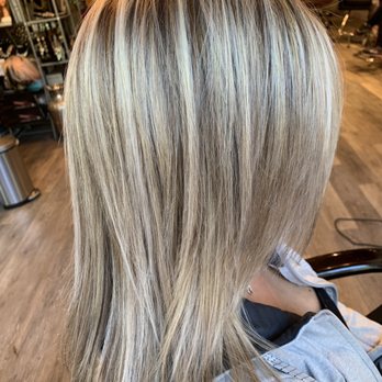 Munjela Glow Los Altos - Hair Extensions Near Me - Los Altos, California