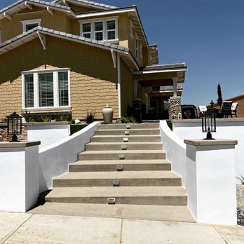 Haven Landscaping - Columns with lights - Landscaping Near Me Haven Landscaping - Columns with lights - Landscaping Near Me