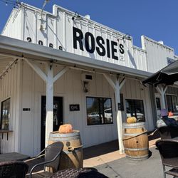 Rosie's - Restaurant entrance/patio