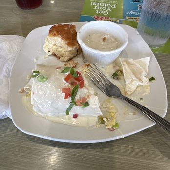 Jimmy's Egg - Queso Blanco Burrito, Biscuit And Gravy - Breakfast & Brunch Near Me - Temple, Texas