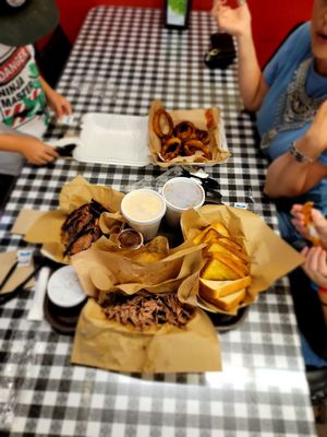Big Ray's BBQ by null