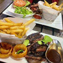 Skirt Steak Frites Plate