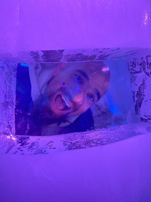 Ice Bar by null