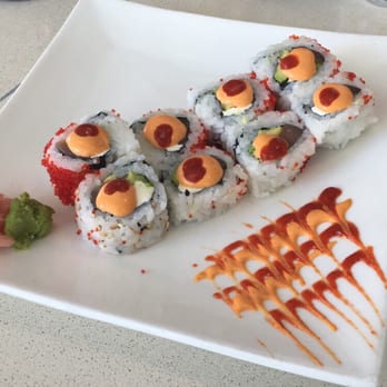 Thrive - My Philly roll with spicy mayo and sriracha sauce. Rolls were kinda small except two of them. - New American Near Me - Atlanta, Georgia Thrive - My Philly roll with spicy mayo and sriracha sauce. Rolls were kinda small except two of them. - New American Near Me - Atlanta, Georgia