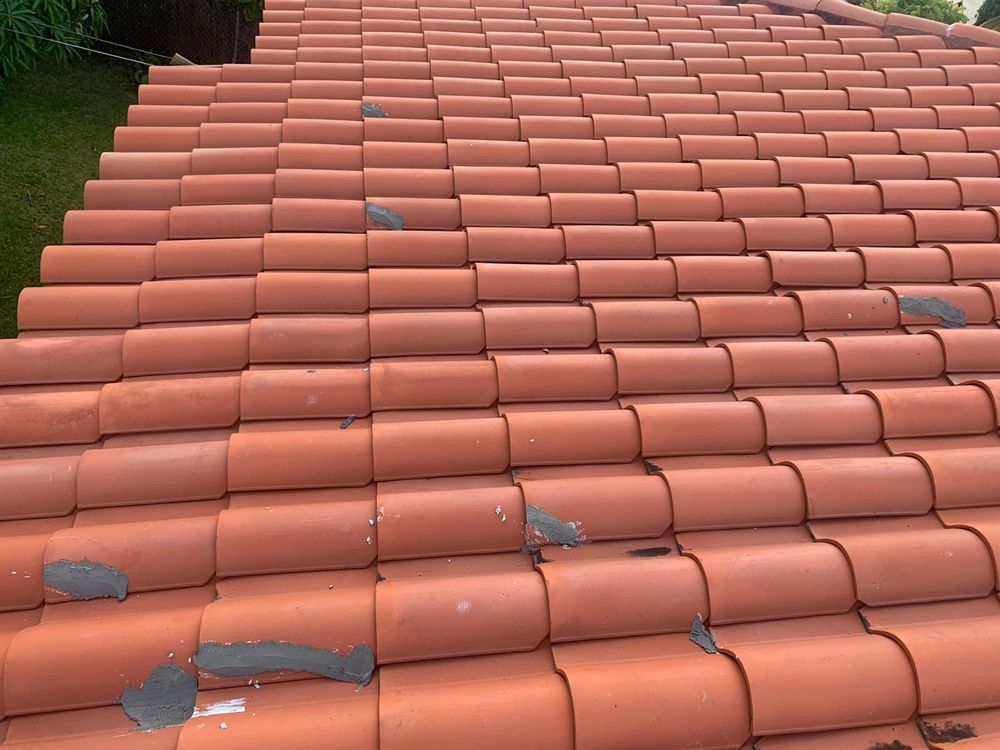 Slide of La Philipe Roofing