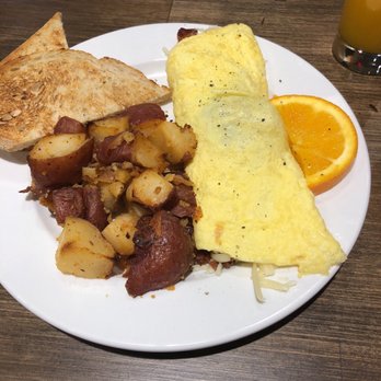 Famous Toastery - Breakfast & Brunch Near Me - Charlotte, North Carolina Famous Toastery - Breakfast & Brunch Near Me - Charlotte, North Carolina