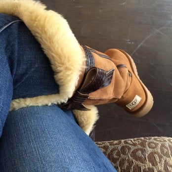 JM Salon - Cold day in Cali calls for UGG boots - Hair Salons Near Me - San Pedro, California JM Salon - Cold day in Cali calls for UGG boots - Hair Salons Near Me - San Pedro, California