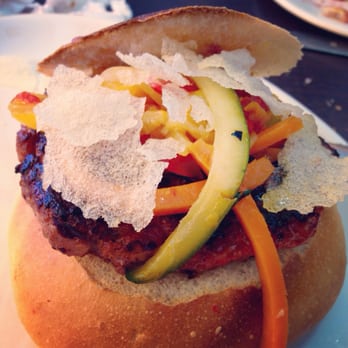 Café del Marqués - Hamburguesa Concurso Ternasco 2015 - Tapas Bars Near Me - Zaragoza, Z