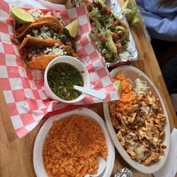Taqueria El Paso - Birria tacos Side of rice Pollo con chorizo Shrimp tacos - Mexican Near Me - Akron, Ohio Taqueria El Paso - Birria tacos Side of rice Pollo con chorizo Shrimp tacos - Mexican Near Me - Akron, Ohio