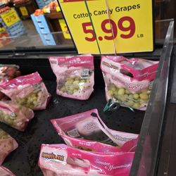 Ralphs - My favorite grapes