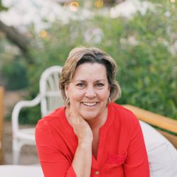Rapha Health & Wellness - Our practitioner Kimberly Potter