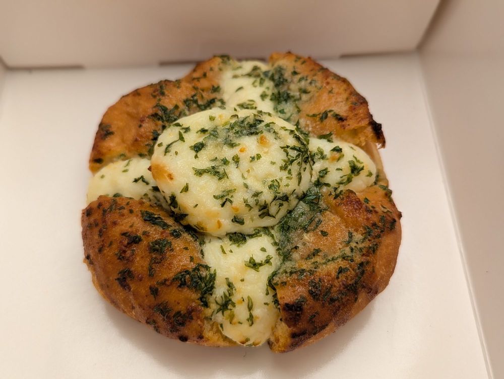 SLEEPYHEAD DONUT Updated October 2024 137 Photos & 46 Reviews