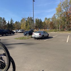 Sagamore Unit Mountain Bike Trails - Parking lot