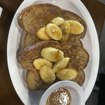 French Toast Atl - Banana Fosters French Toast - Breakfast & Brunch Near Me - Marietta, Georgia