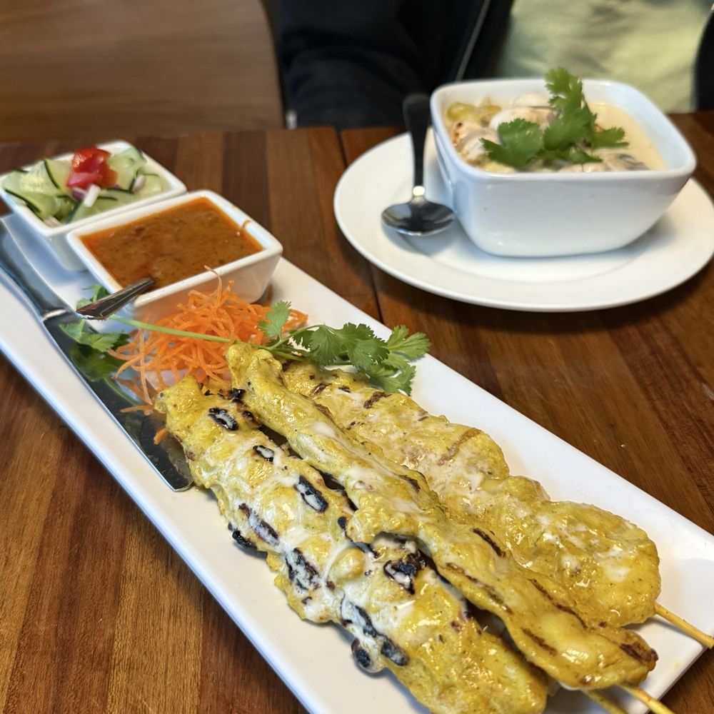 Summer Summer Thai Eatery - Satay - Thai Near Me - Emeryville, California Summer Summer Thai Eatery - Satay - Thai Near Me - Emeryville, California