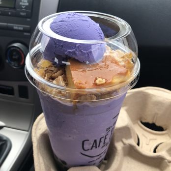 Cafe 86 - Upside down halo halo - Desserts Near Me - San Diego, California