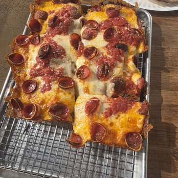 Jackleg Pizza Company - Detroit with pepperoni. My favorite - Pizza Near Me - Warrenton, Virginia Jackleg Pizza Company - Detroit with pepperoni. My favorite - Pizza Near Me - Warrenton, Virginia