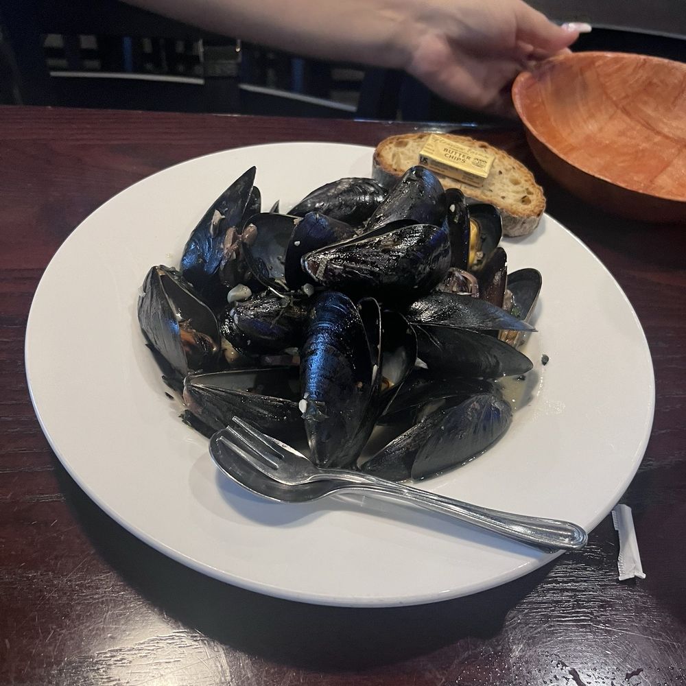 Two Stones Pub - Mussels - New American Near Me - Middletown, Delaware Two Stones Pub - Mussels - New American Near Me - Middletown, Delaware
