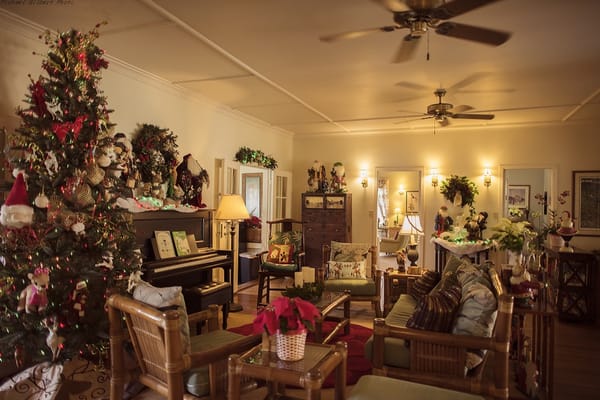Historic Wailuku Inn by null