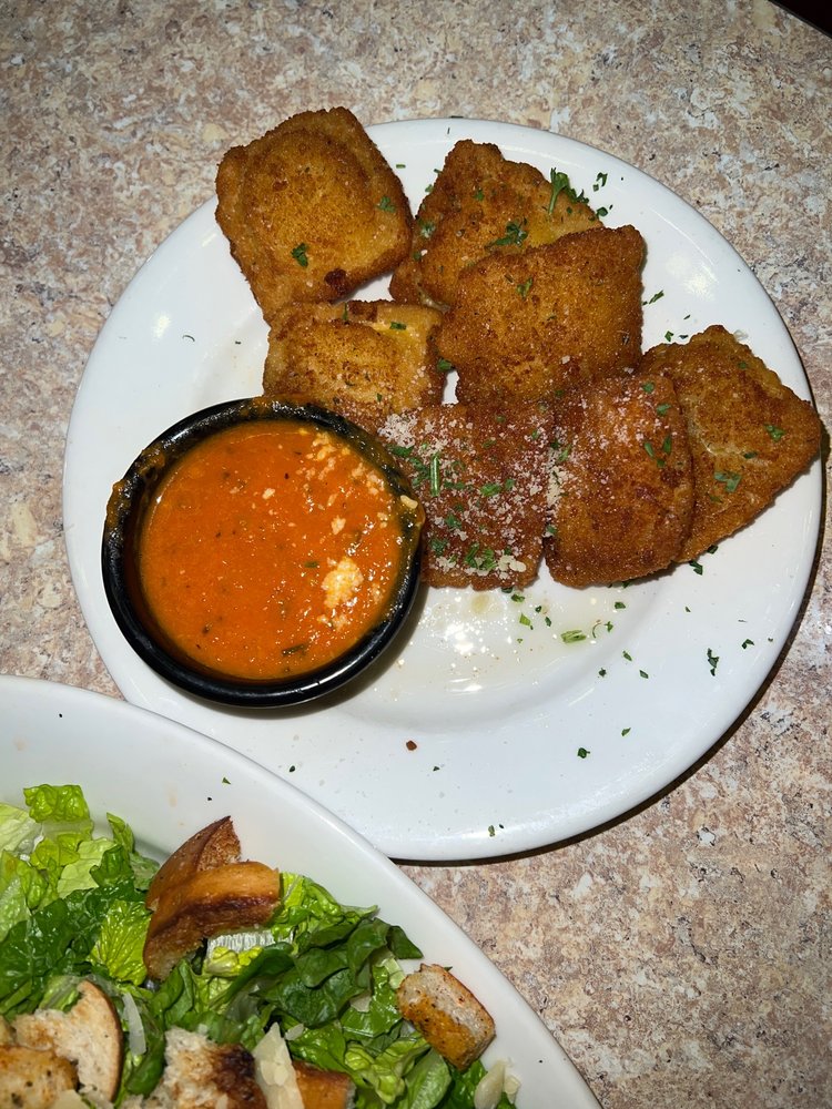 THE OLD NORTH END 56 Photos & 77 Reviews Pizza 3980 Limelight Ave