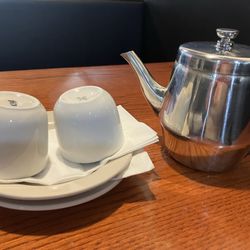 Oriental Pearl Restaurant