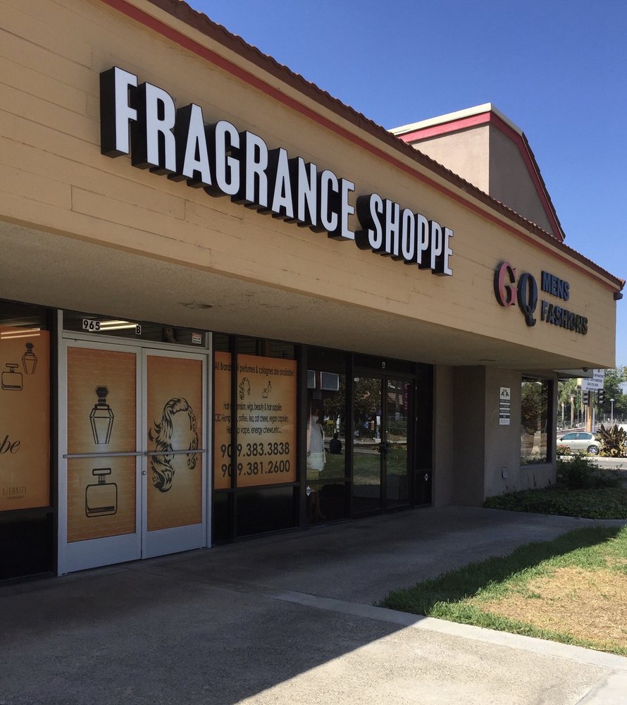 Fragrance Shoppe Logo