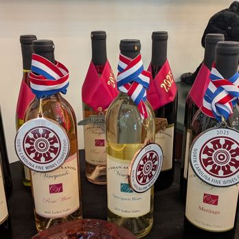Curran Alexander Vineyards - Wine Tasting Room Near Me - Lexington, North Carolina