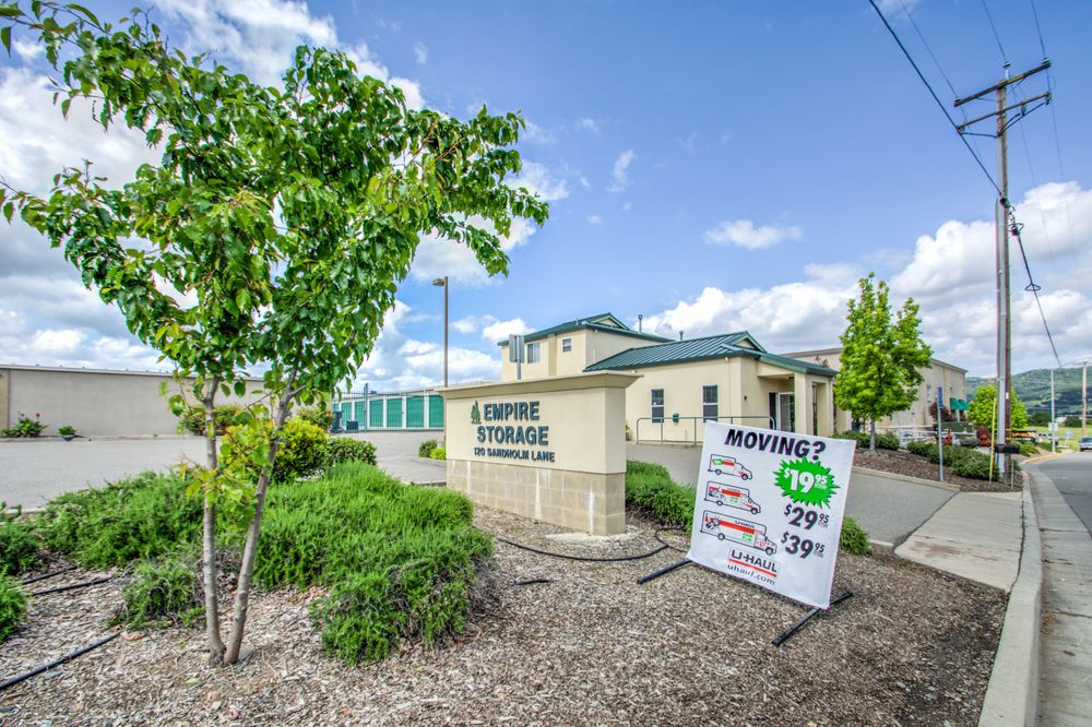 EMPIRE MINI STORAGE CLOVERDALE Updated August 2024 19 Photos & 11