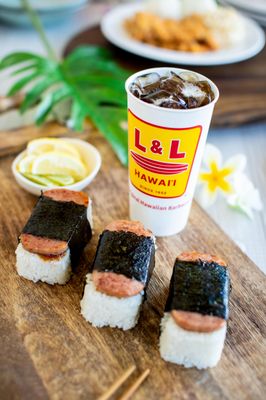 L&L Hawaiian Barbecue by null