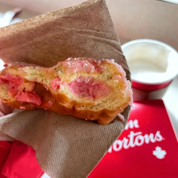 Tim Hortons - strawberry shortcake donut with filled ring $1.99 CAD as of April 2022 - Coffee & Tea Near Me - Surrey, British Columbia Tim Hortons - strawberry shortcake donut with filled ring $1.99 CAD as of April 2022 - Coffee & Tea Near Me - Surrey, British Columbia