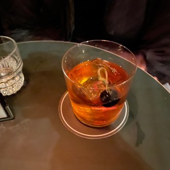 Gensyn - Walnut Brown - Cocktail Bars Near Me - Frederiksberg, 84