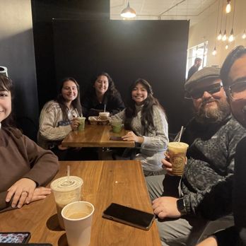 Solo Brew & Roasters - Lounge area - Coffee & Tea Near Me - Apple Valley, California