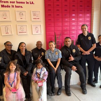 Junior Cookies - Santa Monica Police for Cookies and Cops event - Bakeries Near Me - Santa Monica, California