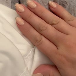 dip manicure