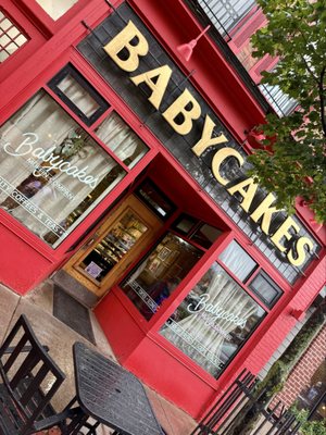 Babycakes by null