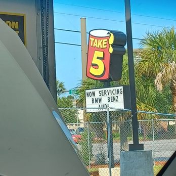Take 5 Oil Change - Oil Change Stations Near Me - Fort Walton Beach, Florida Take 5 Oil Change - Oil Change Stations Near Me - Fort Walton Beach, Florida