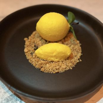 Ö Tascö - trompe l'oiel lemon - Portuguese Near Me - Porto, 13