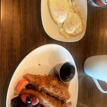 Root'd Cafe - Sweet & Crunchy French Toast - New American Near Me - Cottonwood Heights, Utah Root'd Cafe - Sweet & Crunchy French Toast - New American Near Me - Cottonwood Heights, Utah