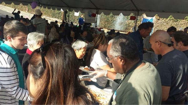 Two Star Market by null