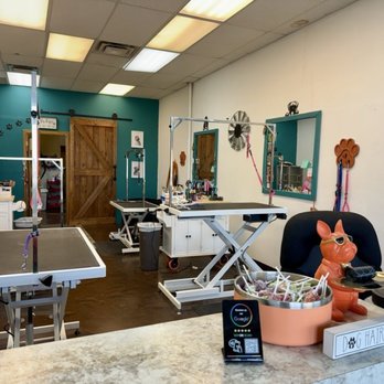 Spaw 4 Paws - Inside - Pet Groomers Near Me - Apple Valley, Minnesota Spaw 4 Paws - Inside - Pet Groomers Near Me - Apple Valley, Minnesota