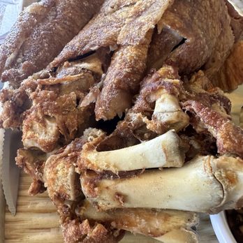 Choobi Choobi - Crispy pata - Seafood Near Me - Cebu City, CEB Choobi Choobi - Crispy pata - Seafood Near Me - Cebu City, CEB