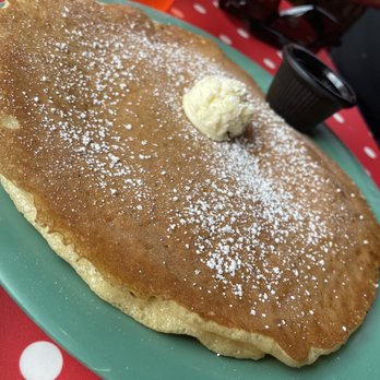 The Friendly Toast - Breakfast & Brunch Near Me - North Andover, Massachusetts