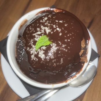 The Lakefront Restaurant - Breakfast & Brunch Near Me - Chicago, Illinois