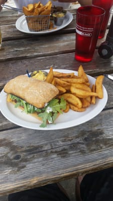 Dusty's Bar & BBQ by null