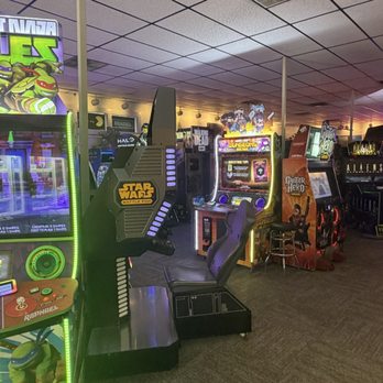 Diversions Game Room - Arcades Near Me - San Antonio, Texas