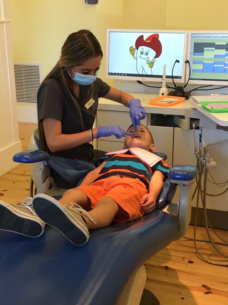 PEDIATRIC DENTAL CARE Updated August 2024 497 N Main St, Spanish
