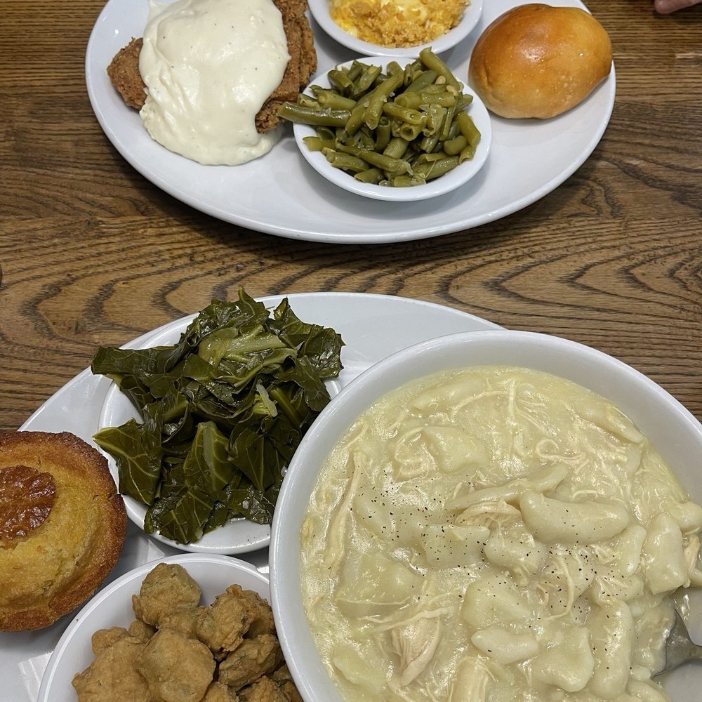 Chicken and dumplings special with okra and collards Country fried steak with white gravy, mac and cheese and green beans Chicken and dumplings special with okra and collards Country fried steak with white gravy, mac and cheese and green beans