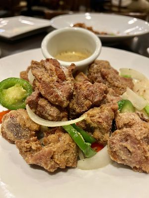 Mai's Restaurant by null