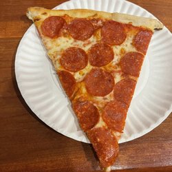 user provided DNA Pizza photo