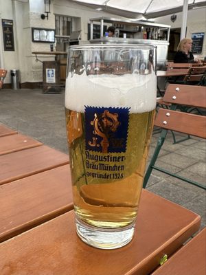 Stiftskeller by null